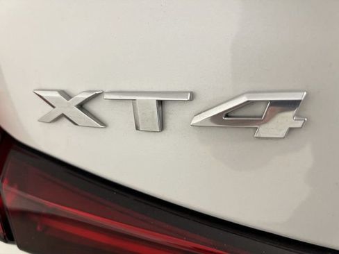 Certified 2023 Cadillac XT4 Luxury w/ Cold Weather Package FWD image 33