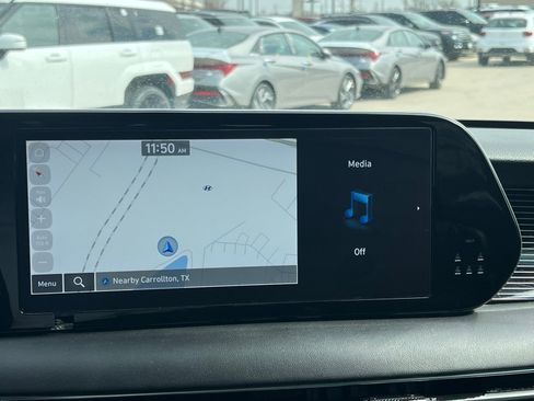 Used 2024 Hyundai Palisade Calligraphy image 37