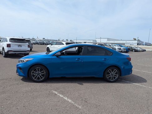 Used 2024 Kia Forte GT-Line w/ GT-Line Premium Package image 2