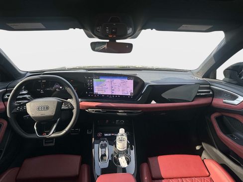 Used 2025 Audi S5 Premium Plus w/ Premium Plus Package AWD/4WD image 9