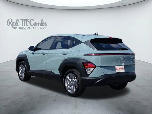 New 2026 Hyundai Kona SE FWD image 3