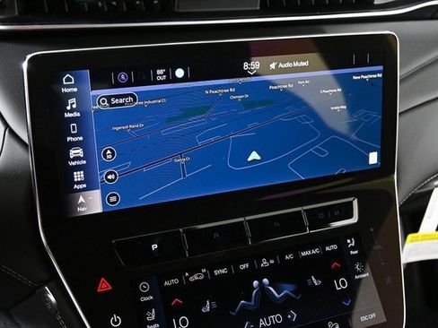 New 2025 Maserati Grecale Modena image 15