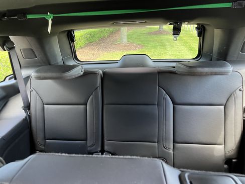 Used 2022 Chevrolet Tahoe High Country w/ Premium Package AWD/4WD image 34
