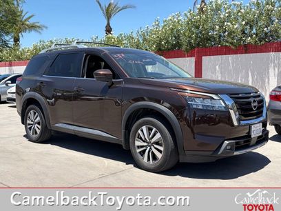 Used 2022 Nissan Pathfinder SL