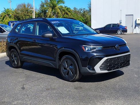 Used 2025 Volkswagen Taos S image 2