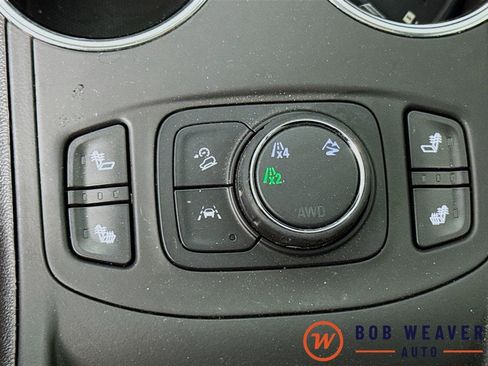 Used 2024 GMC Terrain SLT AWD/4WD image 25