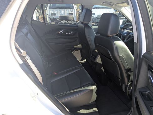 Used 2023 GMC Terrain AT4 image 29