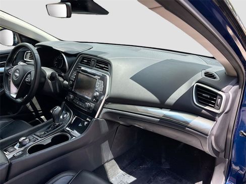 Used 2023 Nissan Maxima SL FWD image 30
