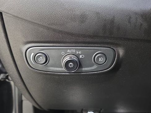 Used 2021 Chevrolet Equinox LT image 26