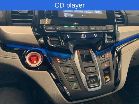 Used 2024 Honda Odyssey Touring image 9