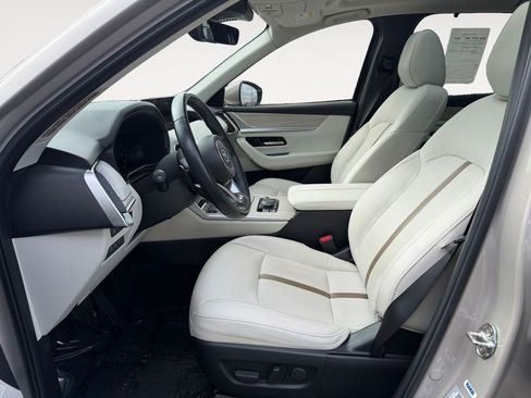 Used 2024 MAZDA CX-90 Plug-In Hybrid w/ Premium Plus AWD/4WD image 6