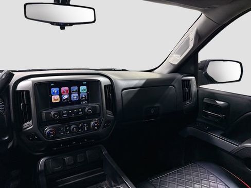 Used 2017 Chevrolet Silverado 1500 LT w/ All Star Edition image 25