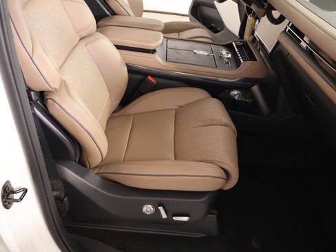 New 2026 Lincoln Navigator Black Label AWD/4WD image 15