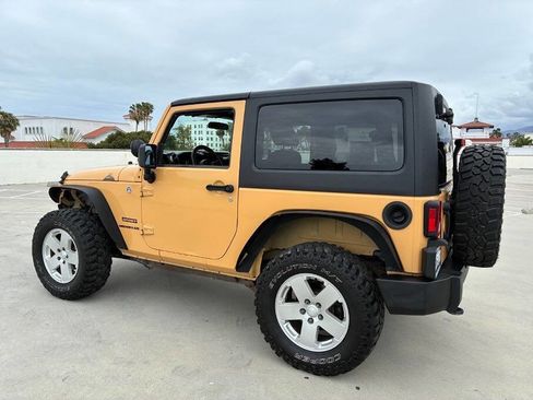 Used 2013 Jeep Wrangler Sport AWD/4WD image 5