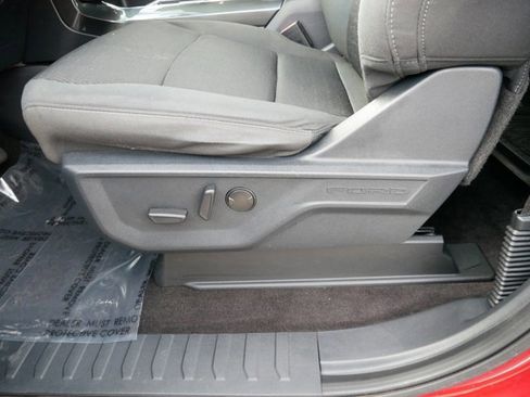 Certified 2022 Ford F150 XLT w/ Equipment Group 302A High image 8