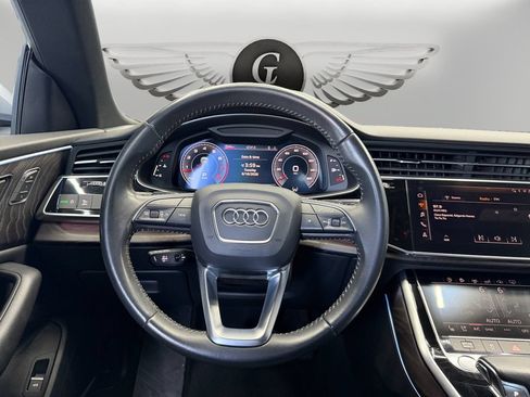 Used 2019 Audi Q8 Premium Plus w/ Premium Plus AWD/4WD image 12