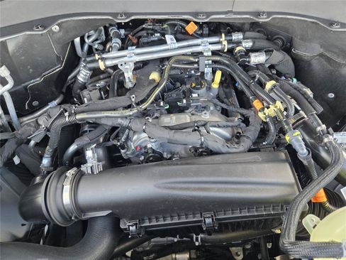 Used 2026 Ford Explorer Active RWD image 32