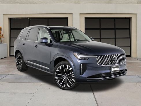 New 2026 Volvo XC90 T8 Ultra w/ Protection Package Premier AWD/4WD image 19