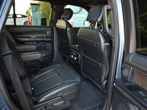Used 2020 Ford Expedition Limited w/ Equipment Group 302A image 17