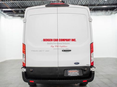 Used 2019 Ford Transit 250 148 Medium Roof image 8