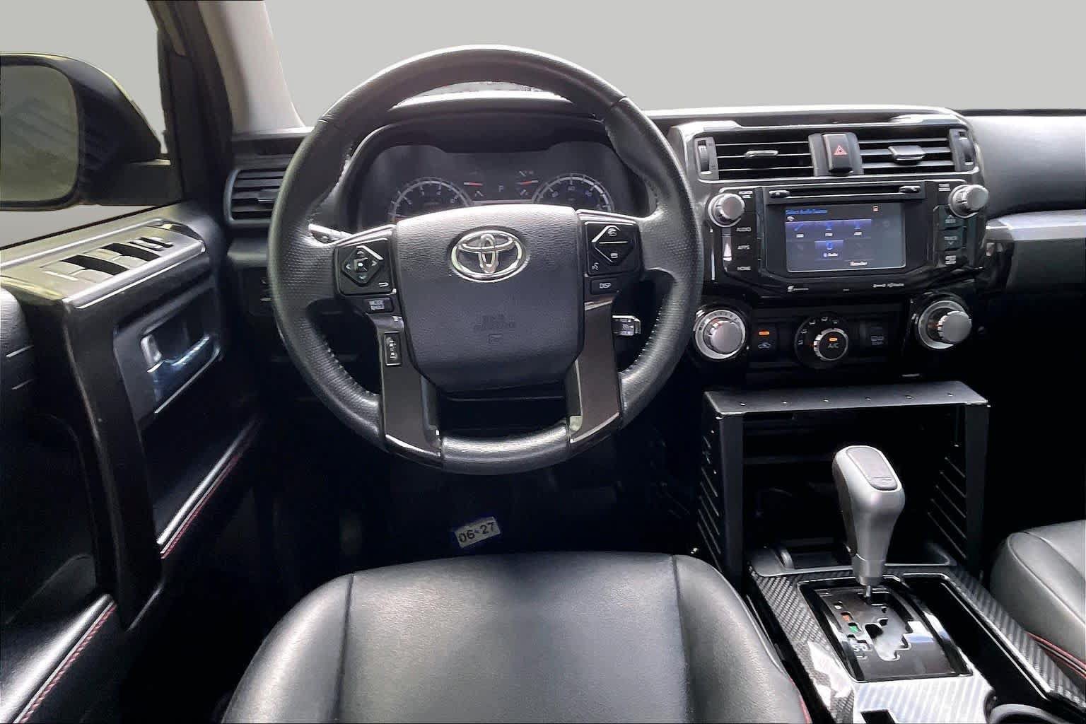 Used 2019 Toyota 4Runner TRD Off-Road Premium AWD/4WD image 6