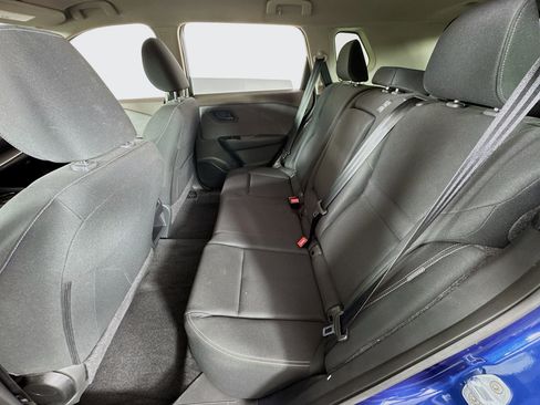 Used 2023 Nissan Rogue S AWD/4WD image 16
