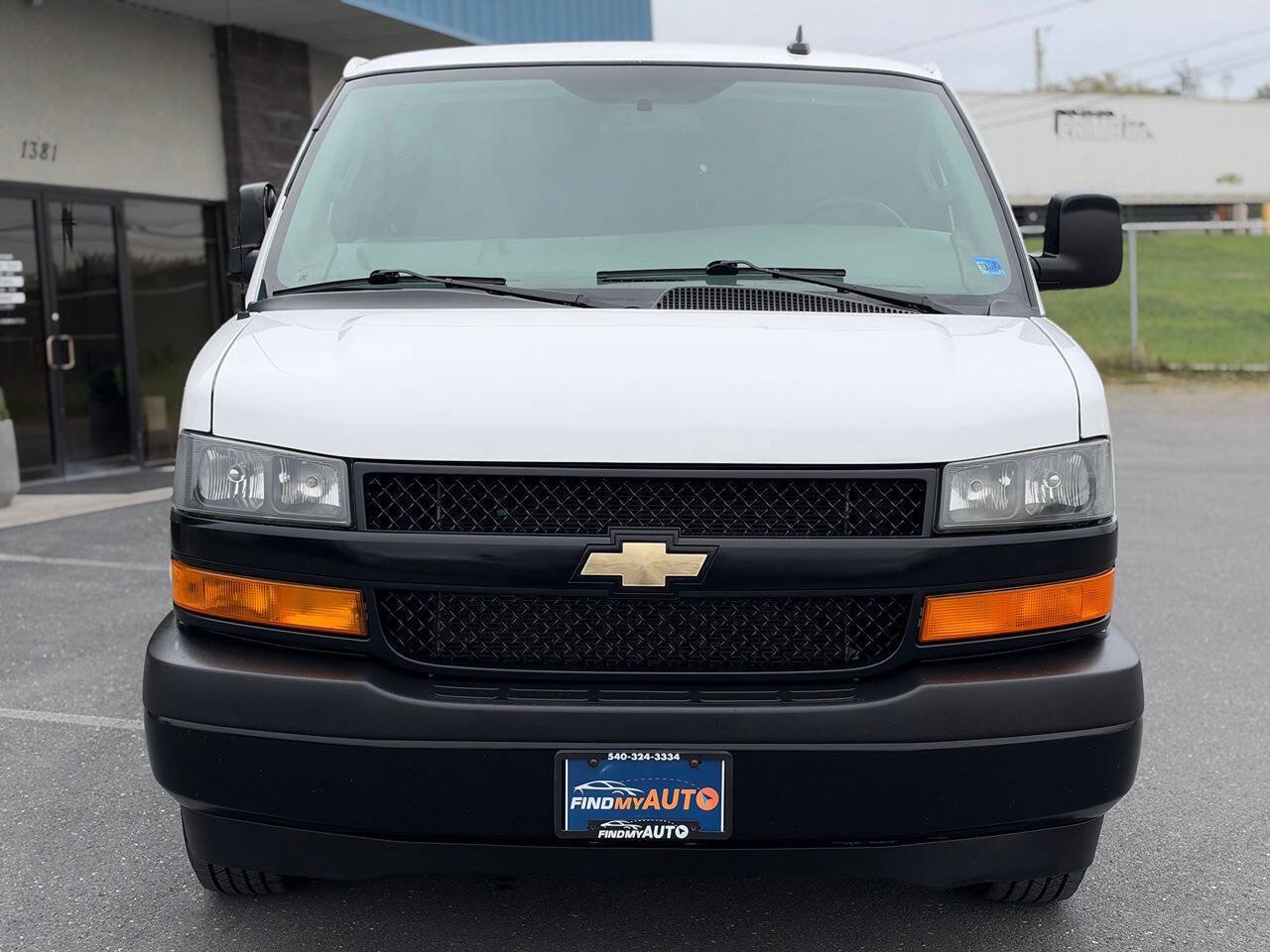 Used 2020 Chevrolet Express 2500 w/ Driver Convenience Package RWD image 39