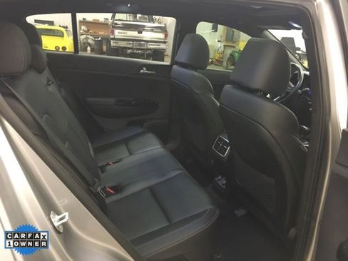 Used 2022 Kia Sportage Nightfall Edition w/ Nighfall AWD Premium Package image 16