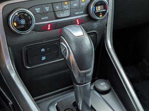 Used 2019 Ford EcoSport SE w/ Interior Protection Package image 16