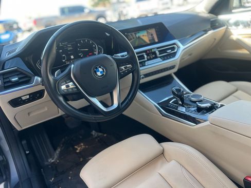 Used 2021 BMW 430i Coupe w/ Convenience Package image 18