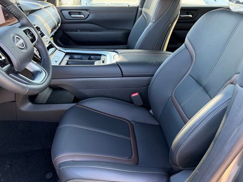 New 2026 Nissan Armada SL w/ Captain's Chari Seat Package image 11