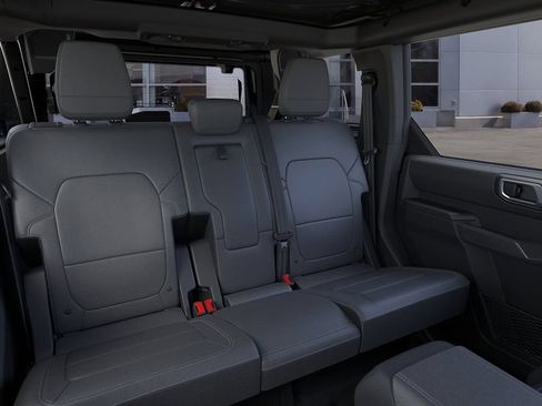 New 2026 Ford Bronco Badlands AWD/4WD image 11