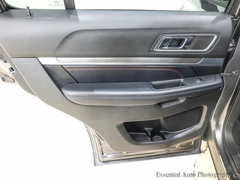 Used 2017 Ford Explorer Sport AWD/4WD image 29