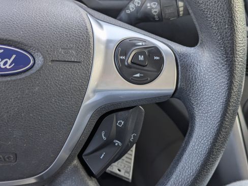 Used 2014 Ford Escape SE w/ Equipment Group 201A image 25