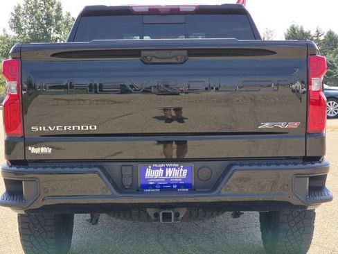 Used 2024 Chevrolet Silverado 1500 ZR2 w/ Technology Package AWD/4WD image 22