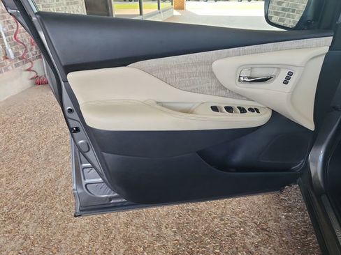 Used 2024 Nissan Murano SL w/ Cargo Package image 9