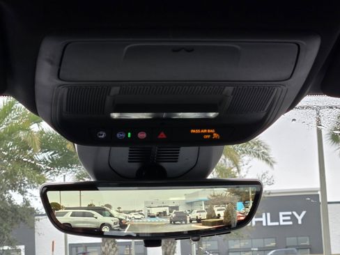 New 2026 Chevrolet Equinox LT image 9