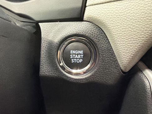 Used 2025 Toyota RAV4 XLE w/ Convenience Package FWD image 24