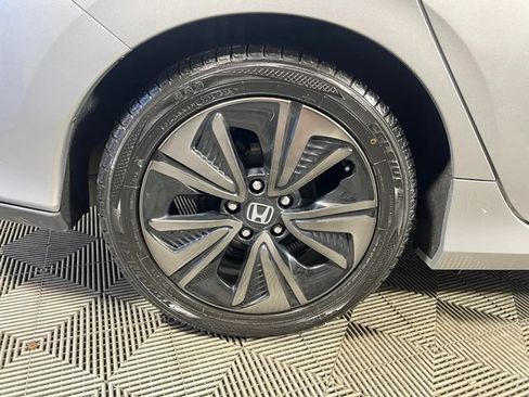 Used 2018 Honda Civic EX image 14