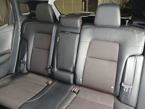 Certified 2025 Nissan Kicks SR image 13