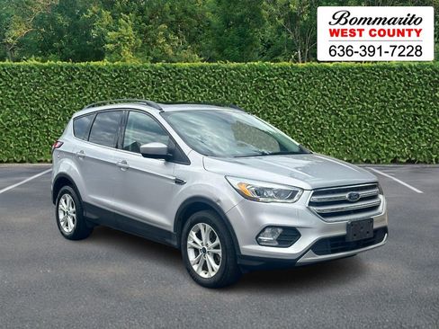 Used 2018 Ford Escape SEL w/ Ford Safe & Smart Package AWD/4WD image 1
