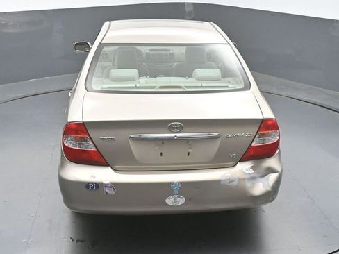 Used 2004 Toyota Camry XLE FWD image 38