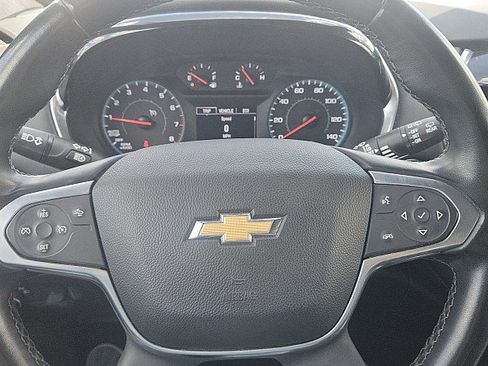 Used 2023 Chevrolet Traverse LT FWD image 15