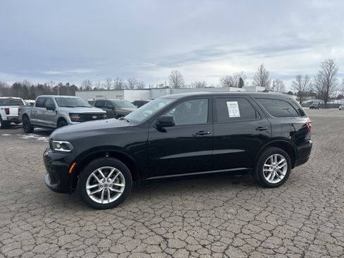 Used 2023 Dodge Durango GT image 7