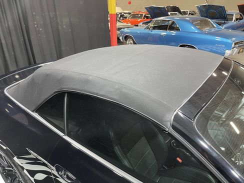 Used 2017 Ford Mustang GT Premium image 48