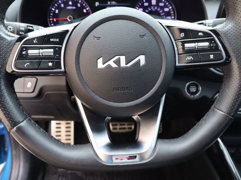 Used 2022 Kia Forte GT-Line w/ GT-Line Premium Package FWD image 11