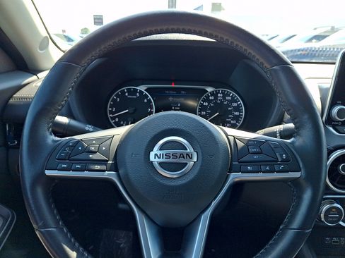 Used 2022 Nissan Sentra SV w/ All-Weather Package FWD image 20