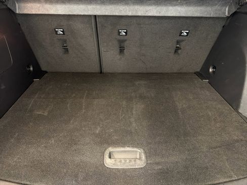 Certified 2024 Buick Encore GX Sport Touring image 8