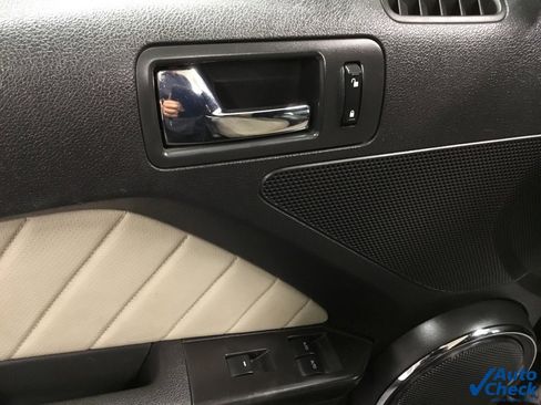 Used 2012 Ford Mustang Premium image 29
