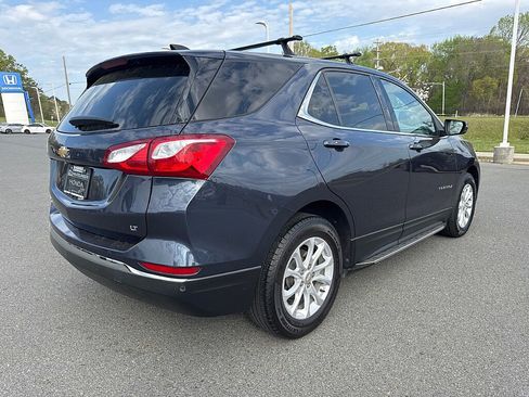 Used 2018 Chevrolet Equinox LT image 3